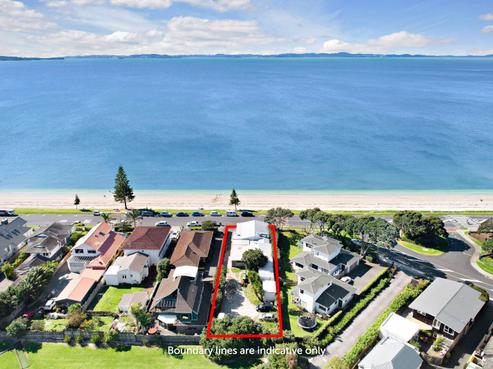32 The Esplanade, Eastern Beach