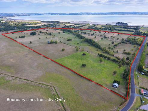 340 Seagrove Road, Waiau Pa