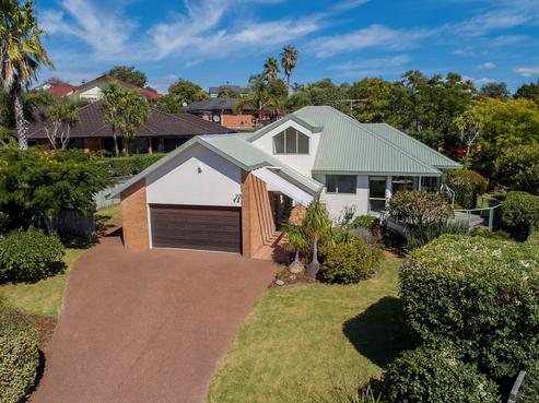 5 Dacre Grove, Gulf Harbour
