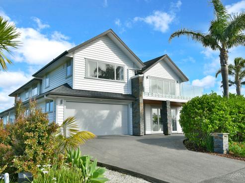 2 Palm View Terrace, Gulf Harbour