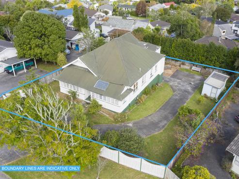 37 Hobsonville Road, West Harbour