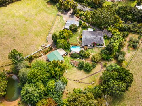 100 Bethells Road, Waitakere