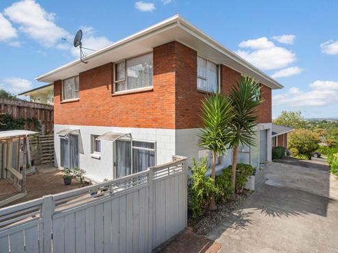 2/116 Mountbatten Avenue, Hillcrest