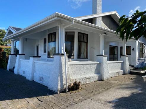 9 Albion Street, Hawera