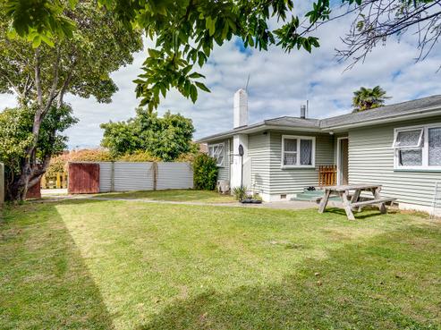 56 Morris Spence Avenue, Onekawa