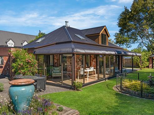 17B Crosdale Place, Burnside