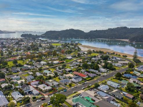 23 South Highway, Whitianga