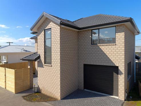 740A Te Atatu Road, Te Atatu Peninsula