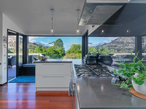 45 Main Road, Governors Bay
