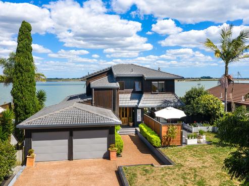 33 Saint Annes Crescent, Wattle Downs