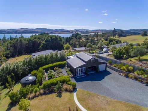 106 Turvey Road, Mangonui