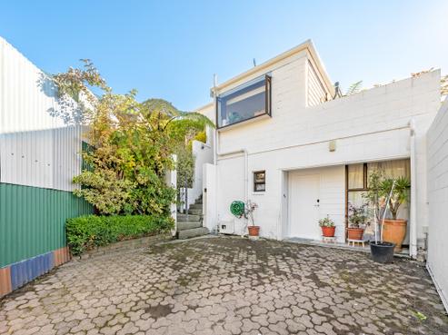 10A Bogle Grove, Stokes Valley