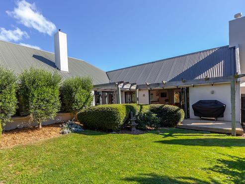 55 Millstream Drive, Lincoln