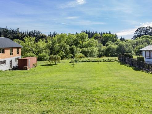 11 Valley Road, Greta Valley