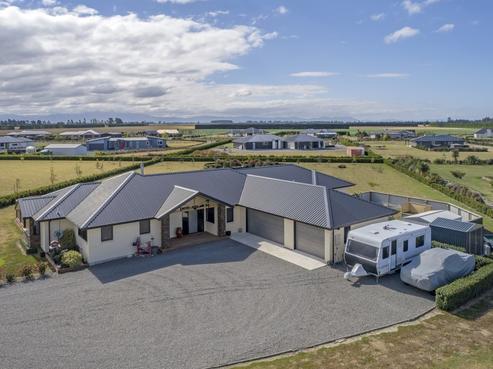 24 Landsborough Drive, Darfield