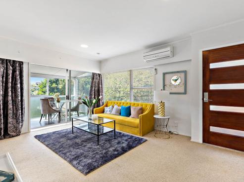 2/42 Girrahween Drive, Totara Vale