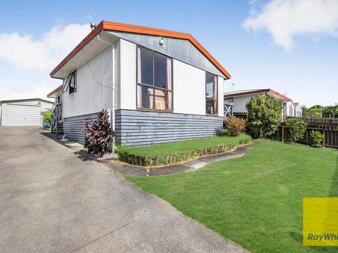 3/8 Barneys Farm Road, Clendon Park