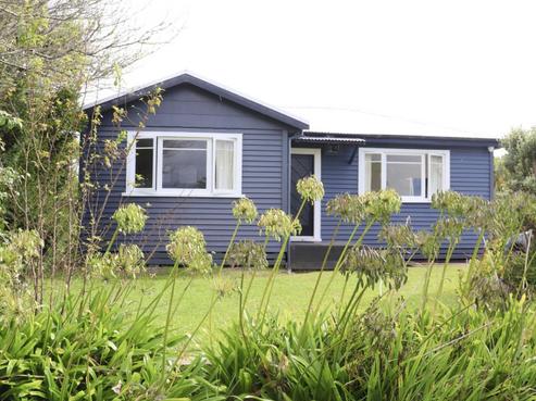 2 Cape Road, Carters Beach
