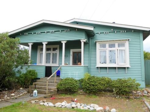 12 Ballance Street, Runanga