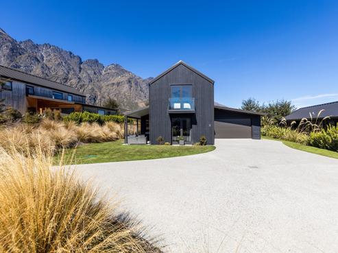 4 Appin Court, Jacks Point