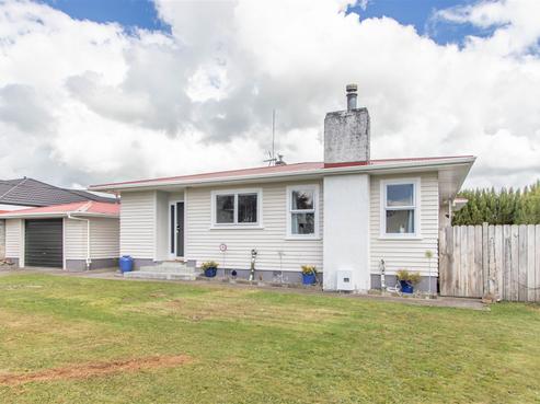 10 Pukatea Street, Inglewood