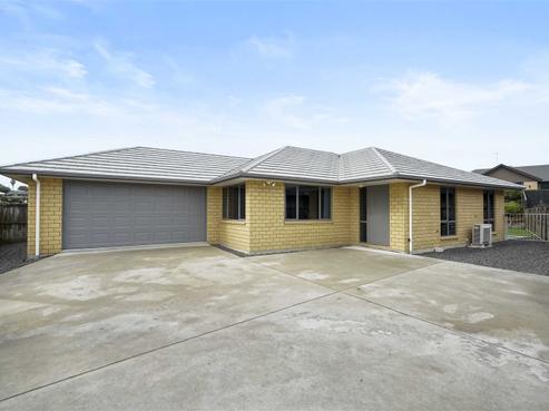 20 Max Landing, Grandview Heights