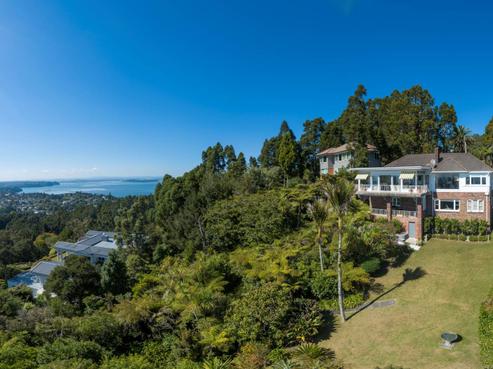38 Rangiwai Road, Titirangi