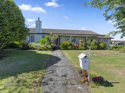 4 Cheops Street, Westbrook