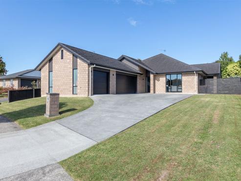 44 Te Huia Drive, Flagstaff
