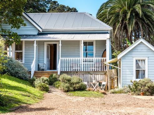 82 Wharf Road, Ostend