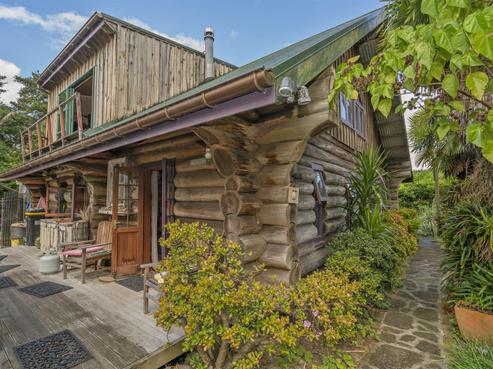 1927 Tairua Whitianga Road, Coroglen