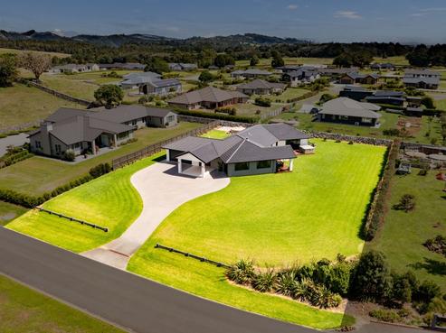 24 Heartstone Place, Kamo