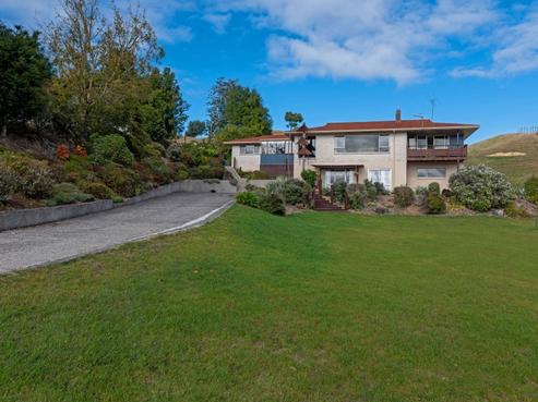 18 Matipo Avenue, Westbrook