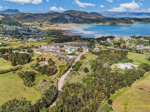 20 Lamb Road, Parua Bay