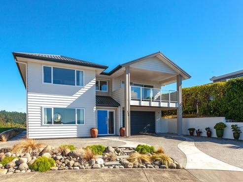 116 Te Pamahue Drive, Whangamata