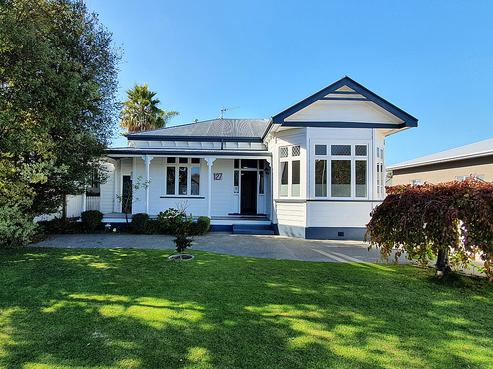 127 Nelson Crescent, Napier South