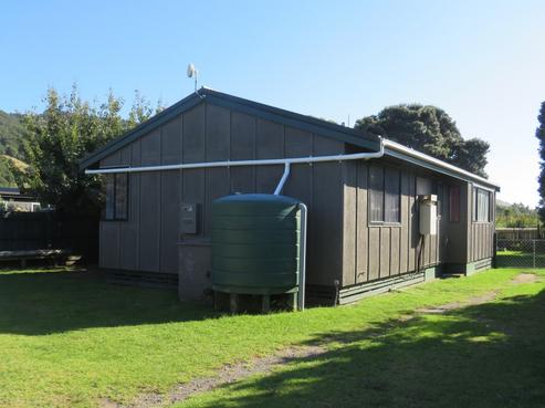 8 Rhona Place, Mahia