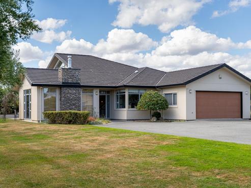 399 Lake Ferry Road, Martinborough