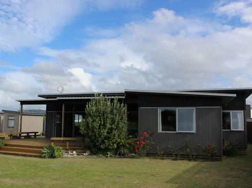 415 Matarangi Drive, Matarangi
