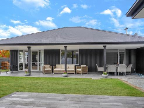 23 Simons Street, Twizel