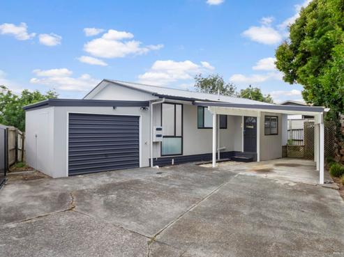 2/11 Cyril Crescent, West Harbour