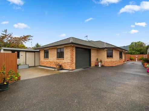 12A Sheridan Crescent, Trentham