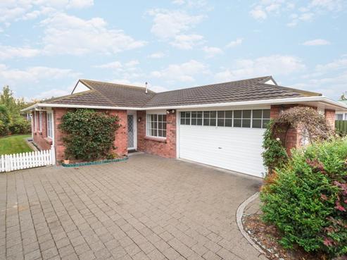 3B Worcester Street, West End
