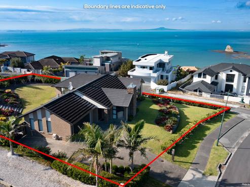 11 Beauvoir Avenue, Matakatia