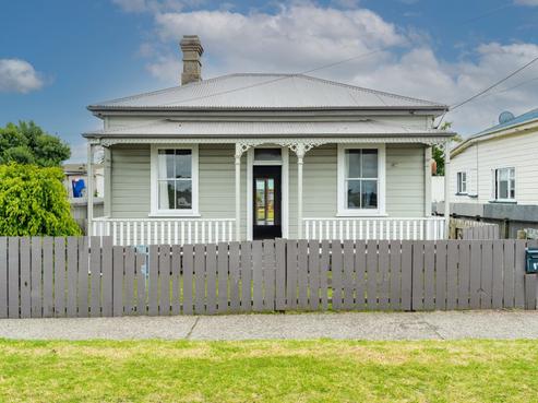 17 River Road, Dargaville