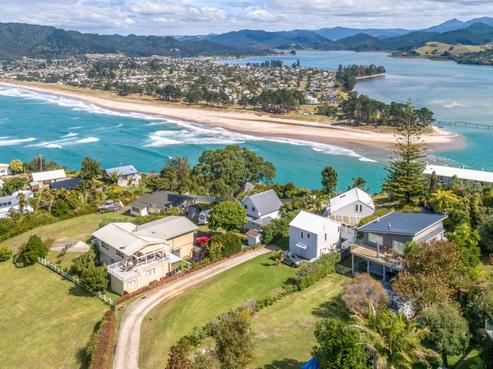 242B Paku Drive, Tairua