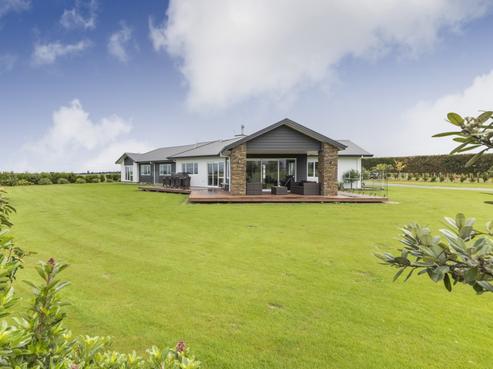 155 Spur Road West, Feilding