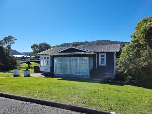 19 Marsden Road, Greymouth