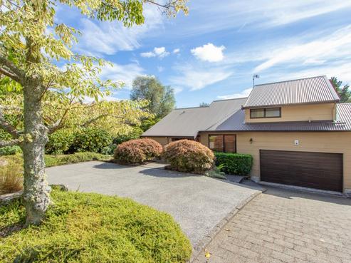 52 Pegasus Drive, Sunnybrook