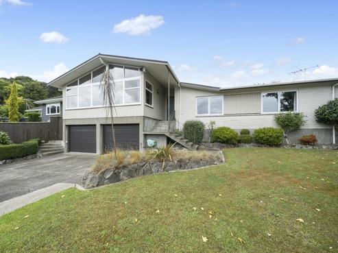 33 Holborn Drive, Stokes Valley